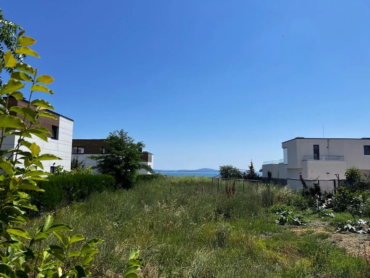 Las Brisas Garden Apartment Burgas