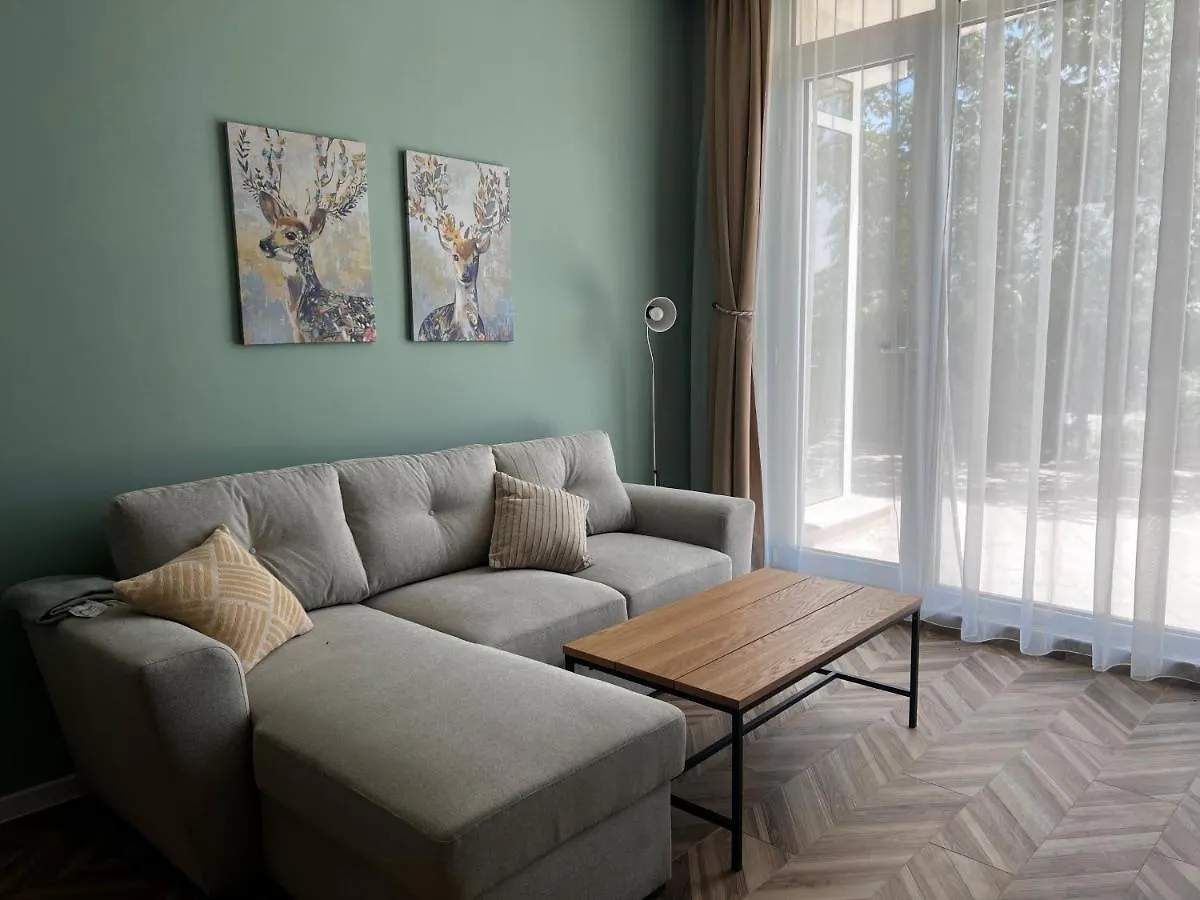 Las Brisas Garden Apartment Burgas